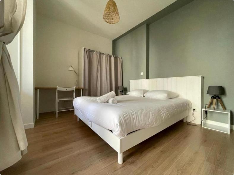 Centre Ville Superbe T2 Neuf Wifi Terrasse Netflix Périgueux Εξωτερικό φωτογραφία